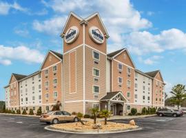 A picture of the hotel: Suburban Studios Near Camp Lejeune