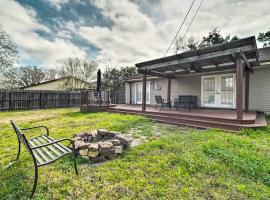 Bright College Station Abode 3 Mi to Kyle Field, hotel Bryanben