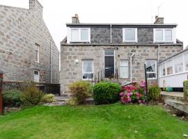 A picture of the hotel: Aberdeen Quiet City Apartment, Ferryhill