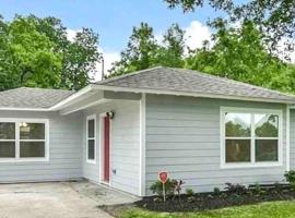 Хотел снимка: Modern & Cozy 3/BR House near Downtown HTX