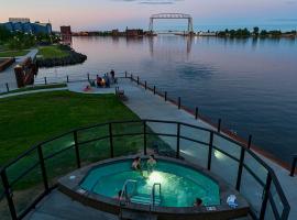 Pier B Resort, hotel in Duluth