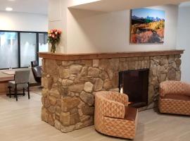 Hotel Foto: Microtel Inn & Suites by Wyndham Georgetown Lake