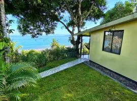 Pacheco Tours Beach Cabins, hotel em Drake