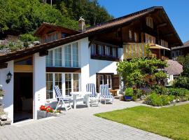 รูปภาพของโรงแรม: Apartment Am Brienzersee by Interhome