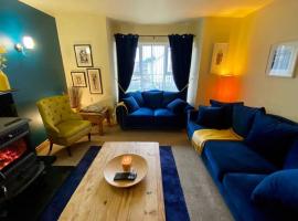 Hotel foto: 3 Bedroom House located in Centre of Carndonagh
