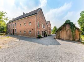 Hotel Photo: Magnificent Holiday Home in Sint Martens Voeren with Garden