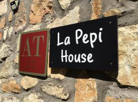 Hotel Photo: La Pepi house