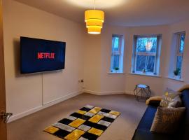 Hotel Photo: Patton Place, Warrington, 1 Bedroom, Safari Themed, High Speed WiFi, Smart TV, Amazing Train Links, Secure Location, Hotel Vibe in a Home