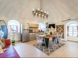 Hotel Photo: Private House 5 BDR In Mamilla up to 12 People !