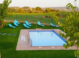 A picture of the hotel: Solsona Villa Sleeps 16 with Pool