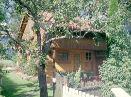 Ferienhaus Zirmheim, hotell Pertisaus