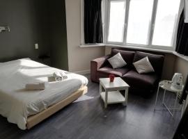 Logies Het Maantje, ξενοδοχείο σε De Panne