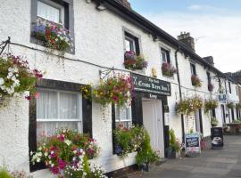 Hotel Photo: Auld Cross Keys Inn