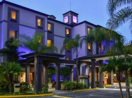 होटल की एक तस्वीर: Sleep Inn Hotel Paseo Las Damas