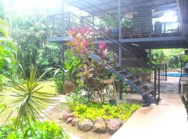 Hotel Foto: Elevated Tropical House