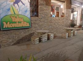 Hostal Yaku Montañita, hotel Montañitában