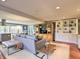 Фотография гостиницы: Designer Apartment Less Than 1 Mile to Downtown San Rafael