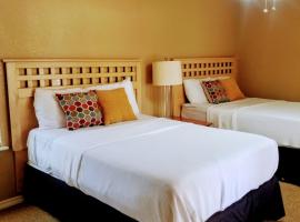 Hotel Foto: CLOSE TO STRIP, Very Private, GATED, Huge Floorplan, WIFI, Washer&Dryer