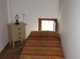 Hotel foto: Single room in shared apartment in Ibiza Port