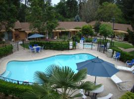 Foto di Hotel: Ponderosa Gardens Motel