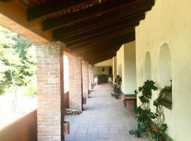 Hotel Photo: Rancho Cumbre Monarca