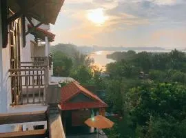 Calm House Hotel Hoi An 1