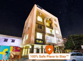 A picture of the hotel: FabHotel Pruthamesh Pride