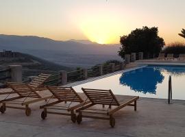 Le Douar Berbere, hotel in Ourika