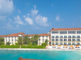 Hulhule Island Hotel- Private Beach Access & Airport Pick-up and Drop, hotel in Male City