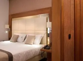American Hotel