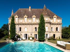 Hotel foto: Castelsagrat Chateau Sleeps 19 Pool WiFi
