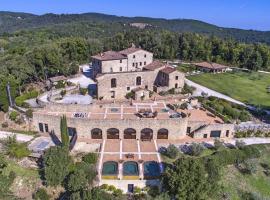 Hotel Foto: Castello di Tocchi Villa Sleeps 16 Pool Air Con