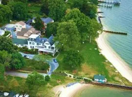 Sandaway Suites & Beach
