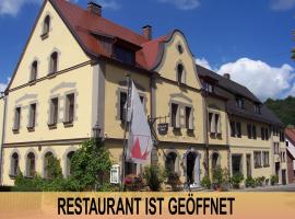 Hotel fotoğraf: Hotel-Gasthof Die Post Brennerei Frankenhöhe