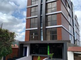 Depto de lujo en Smart Design, Hotel in Cochabamba