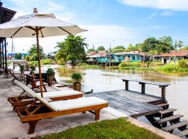 Foto do Hotel: The Bank River House Ayutthaya