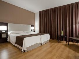 Hotel Photo: Hostal Carlos III