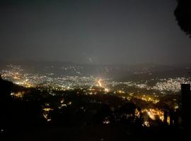 Photo de l’hôtel: Abbottabad with a panoramic view