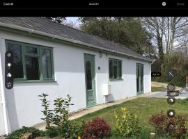 Hotel Photo: Sycamore Bungalow