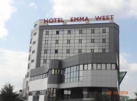 Hotel Emma West, ξενοδοχείο στην Κραϊόβα