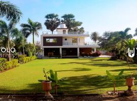 Hotel Foto: 3 BHK BIG PRIVATE VILLA WITH SWIMING POOL