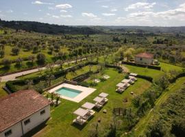 Hotelfotos: Tenuta Torre Rossa Farm & Apartments