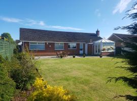 A picture of the hotel: The Burrow, a Spacious Bungalow in Heart of NI