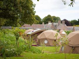 Hotel Foto: Durrell Wildlife Camp