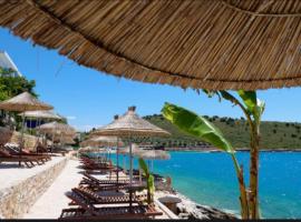 Villa Xhefri, hotel a Sarandë