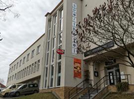SPORTHOTEL Milevsko, khách sạn ở Milevsko