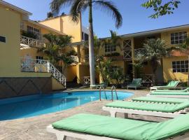 A picture of the hotel: Las Palmeras de Huanchaco