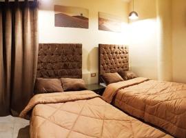 grand agata hostel, hotel en El Cairo