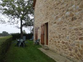 Fotos de Hotel: Gîte Saint-Plantaire, 3 pièces, 6 personnes - FR-1-591-100