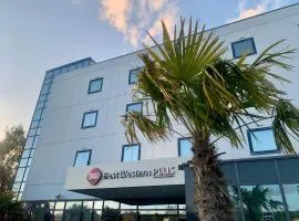 Best Western Plus Evreux Palais Des Congrès โรงแรมในเอเวรอ